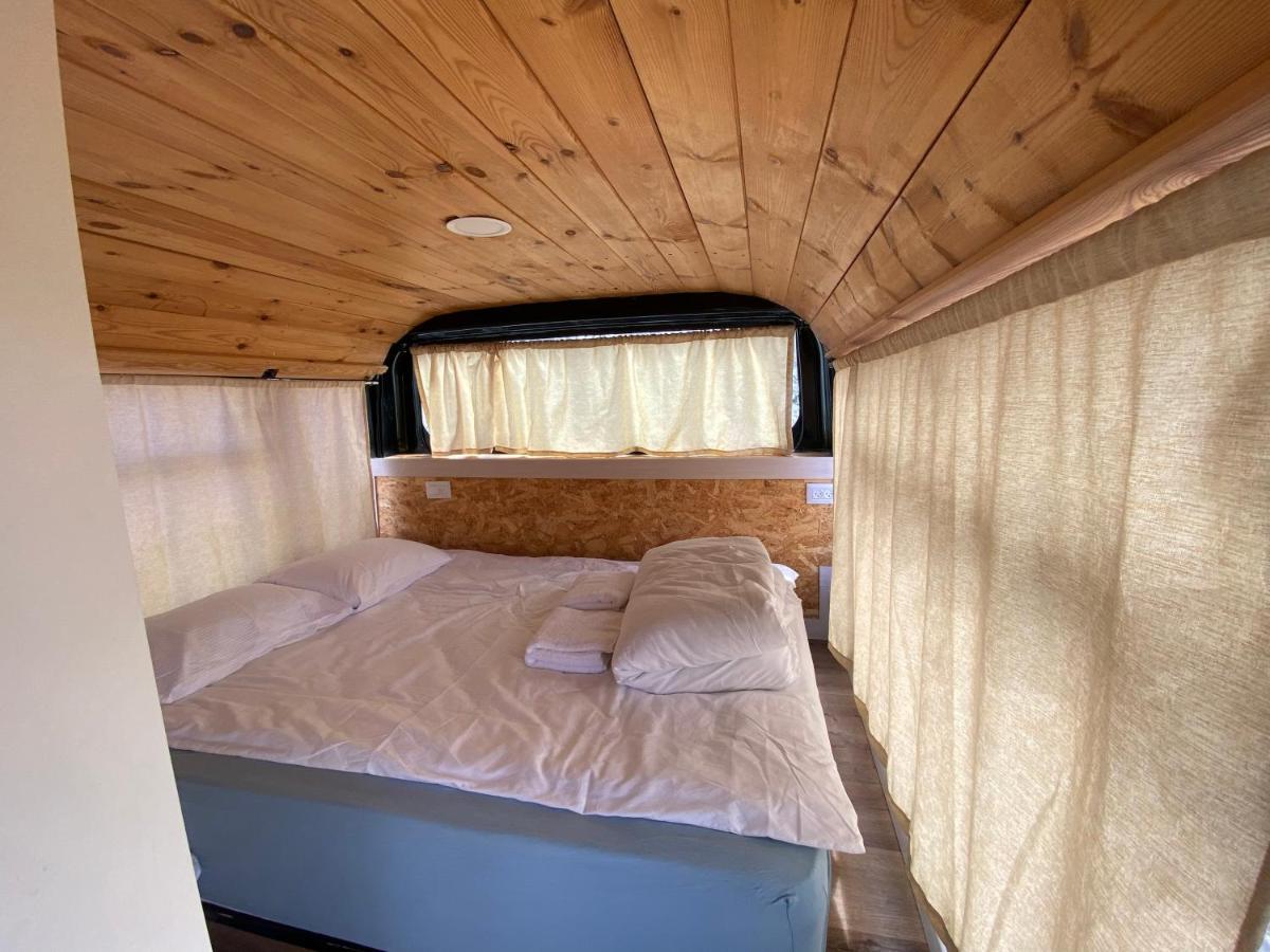 Apartament The Bus Madżdal Szams Zewnętrze zdjęcie